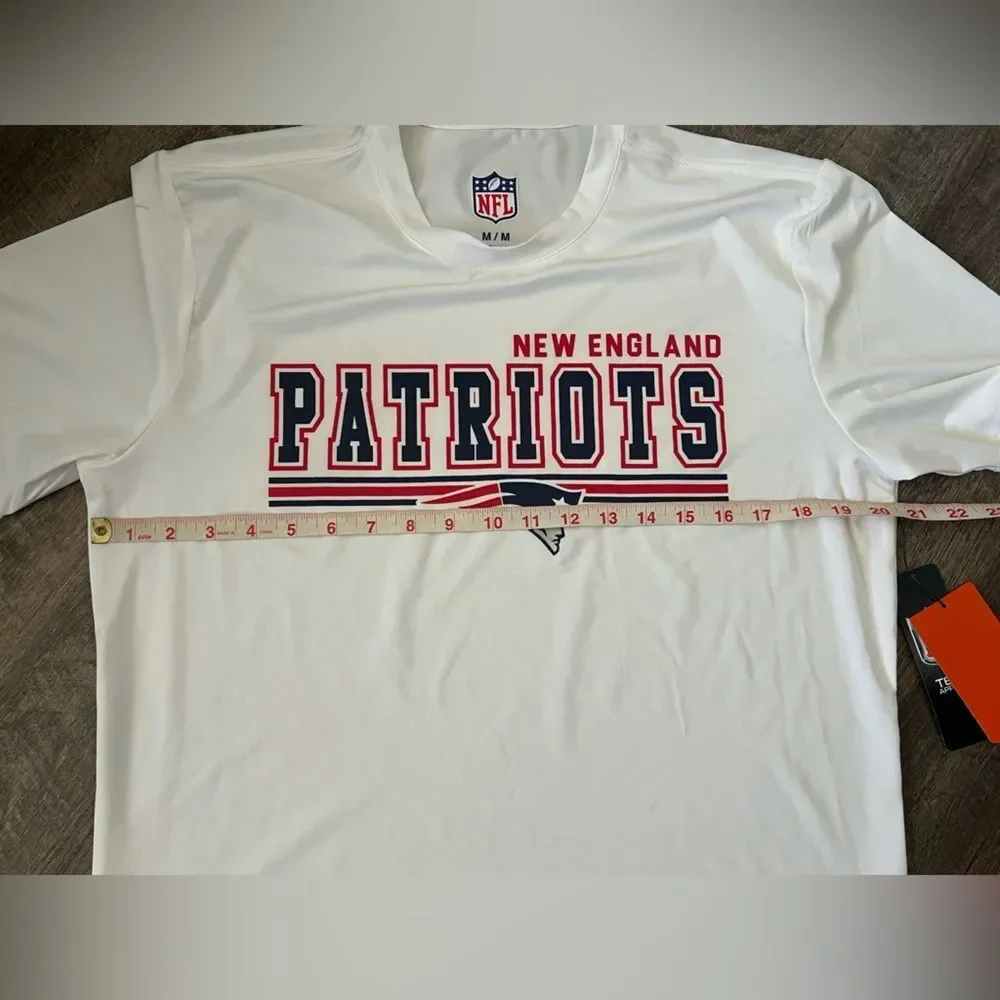 NFL New‎ England Patriots Rashguard-Size Medium
